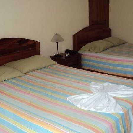 Hotel Villa Acacia Playa Hermosa  Eksteriør bilde